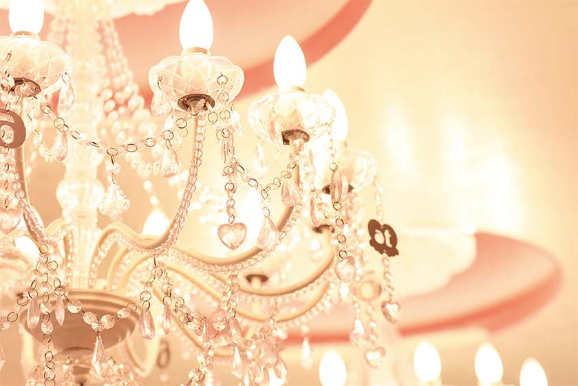 世界観にこだわってきた店舗。洋館さながらの雰囲気が客をもてなす